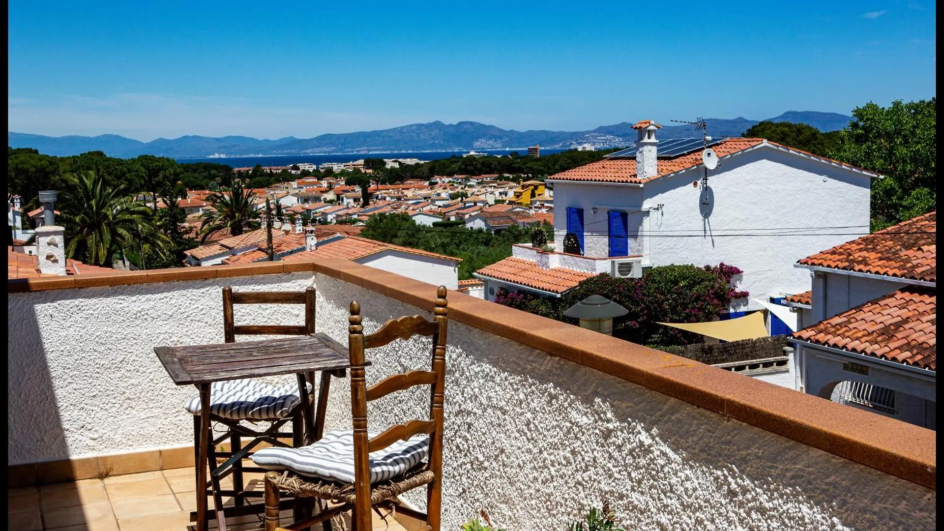 Maison d'hôtes Villa Valerie Bio & Zen L' Escala