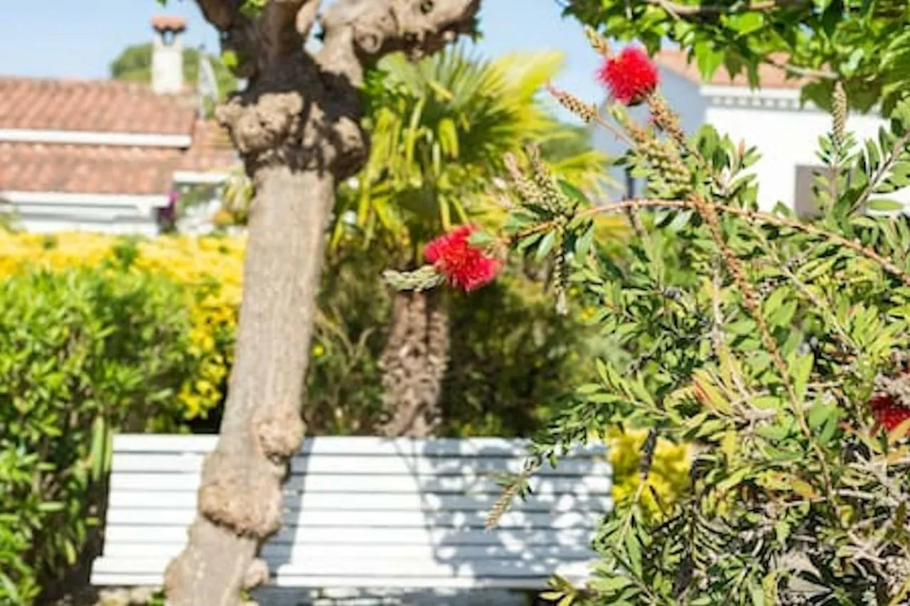 Villa Valerie Bio & Zen L' Escala Maison d'hôtes